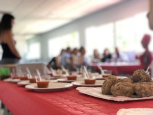 Comida en el colegio El Pinar