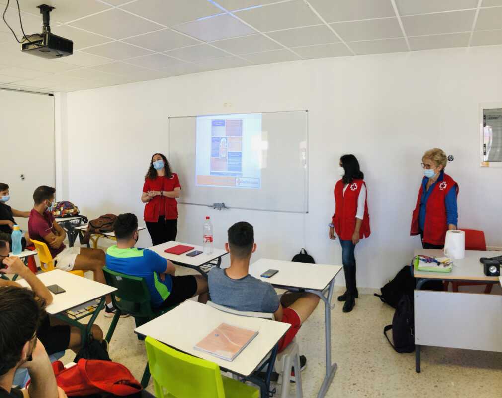 MAYORES EN EL AULA; CLASE DE VIDA EN FP